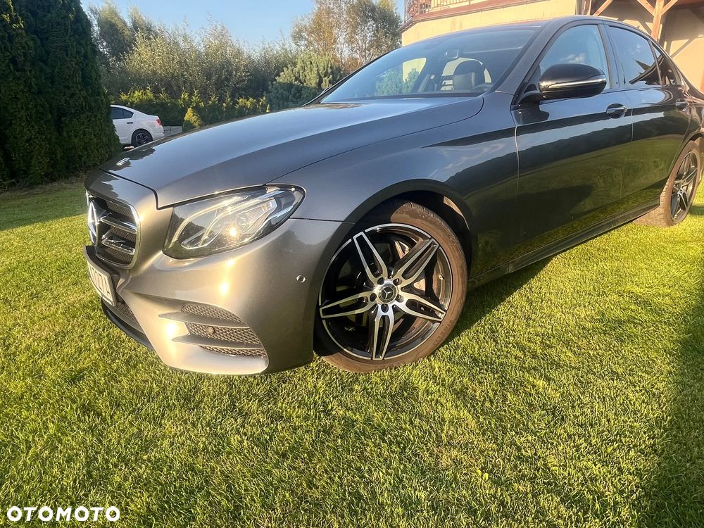 Mercedes-Benz Klasa E 220 d 4-Matic 9G-TRONIC - 1