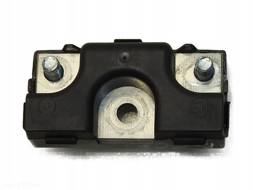 FILTR PRZECIWZAKŁÓCENIOWY ANTENY AUDI A6 C6 - 1