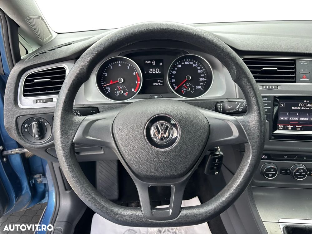 Volkswagen Golf 1.2 TSI BMT Trendline - 16