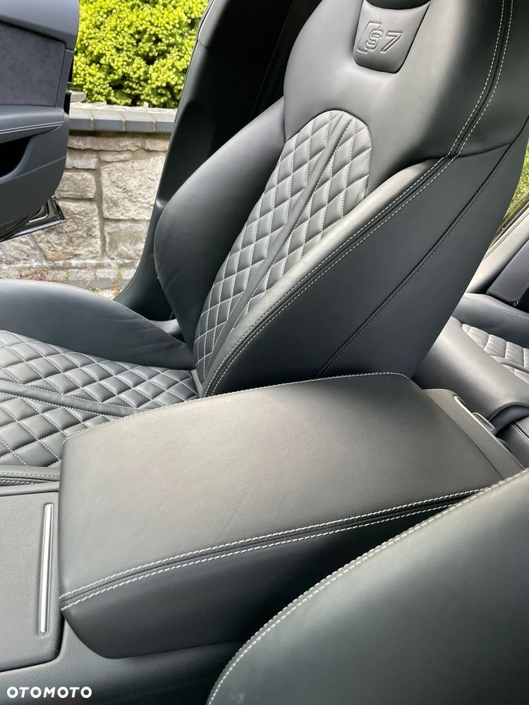 Audi S7 Sportback Standard - 18
