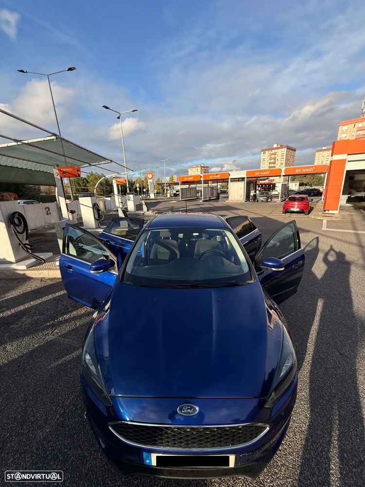 Ford Focus 1.0 EcoBoost 99g S&S Titanium - 6