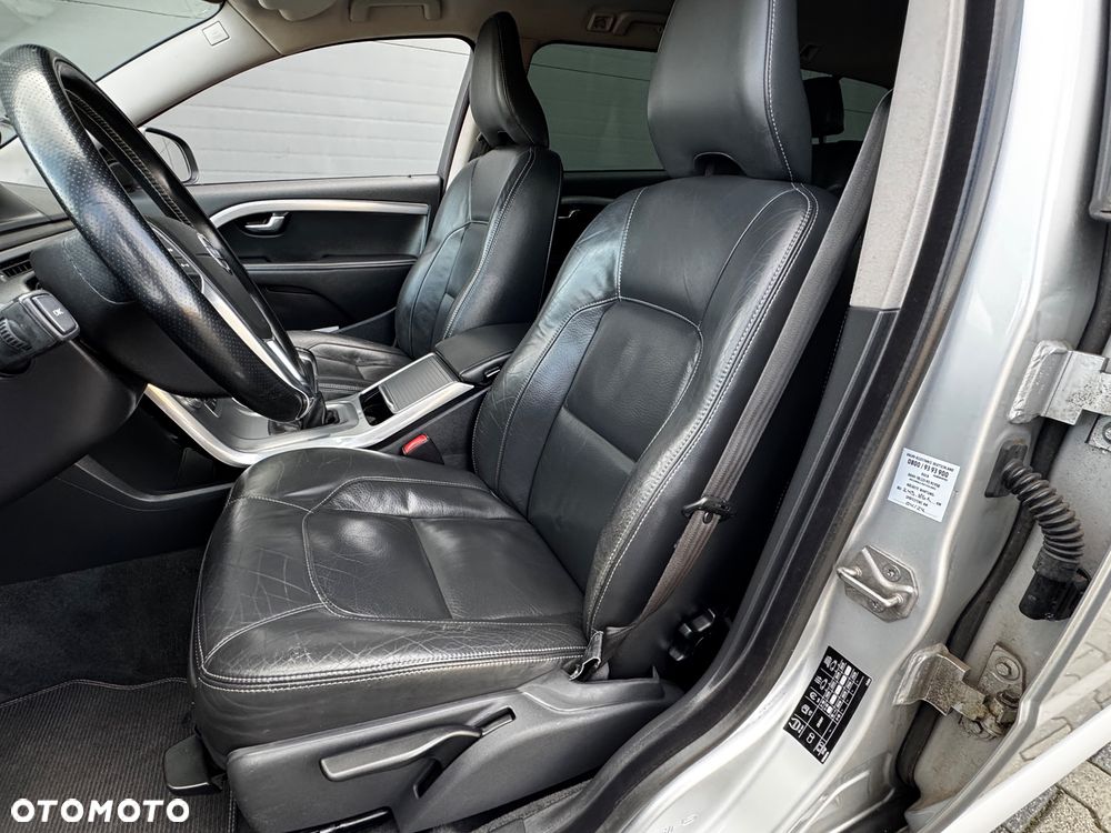 Volvo V70 D4 Summum - 21