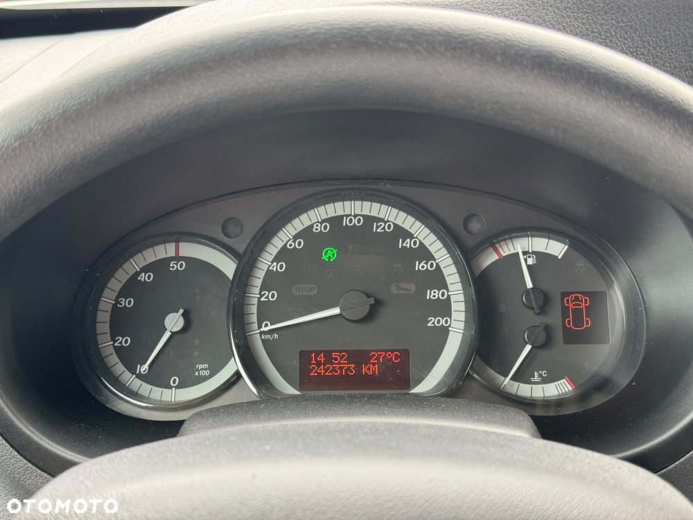 Mercedes-Benz Citan - 13