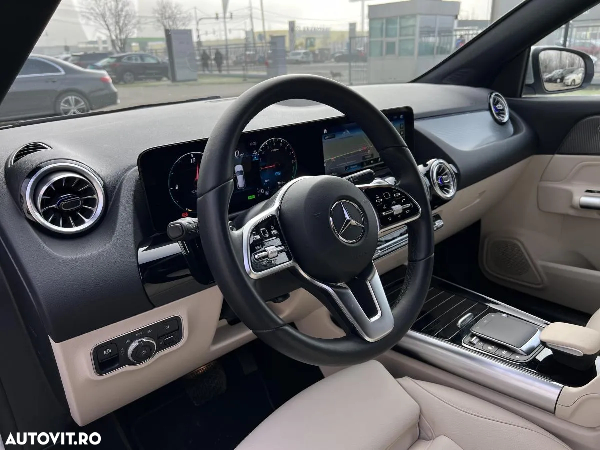 Mercedes-Benz GLA 250 e - 10