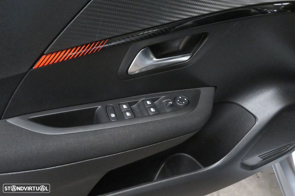 Peugeot 208 1.2 PureTech Active Pack - 23