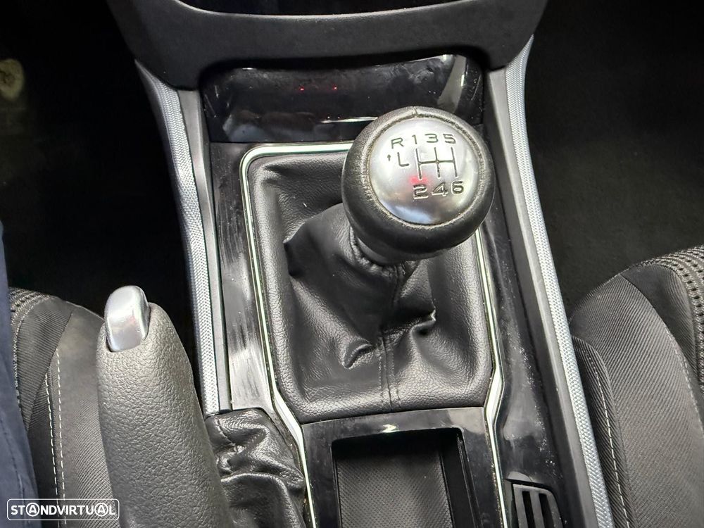 Peugeot 508 SW 1.6 BlueHDi Allure - 33