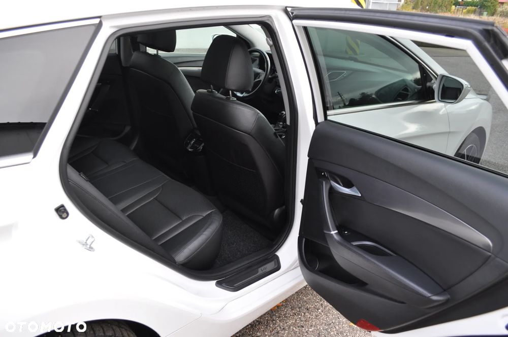 Hyundai i40 Kombi blue 1.6 CRDi DCT Space Plus - 19