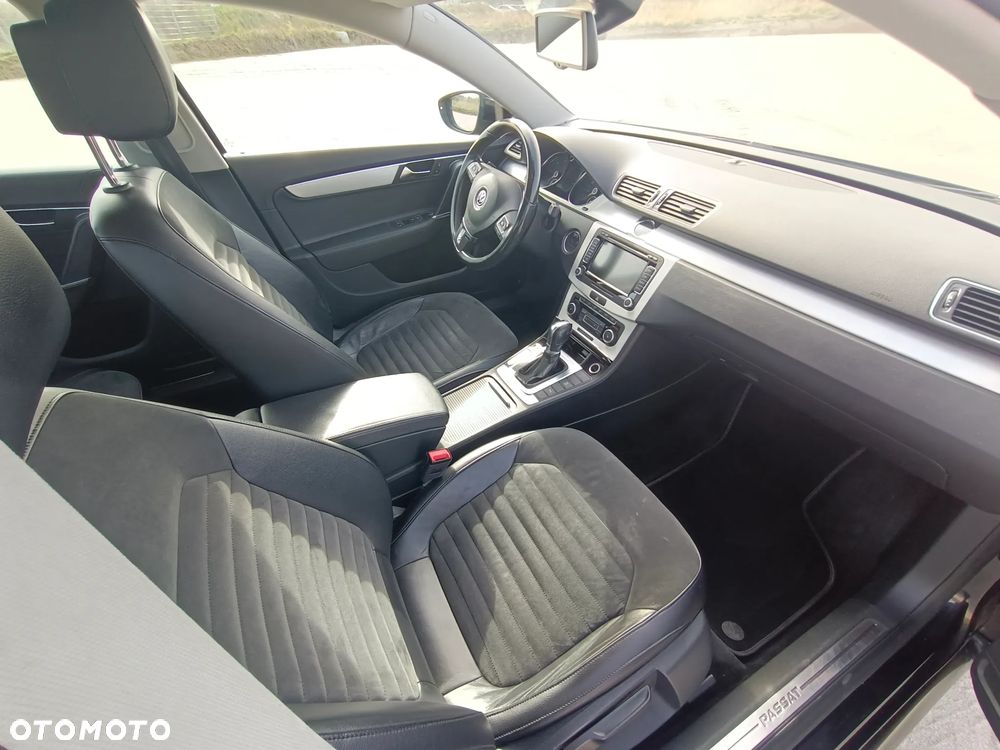 Volkswagen Passat 2.0 TDI Highline DSG - 10