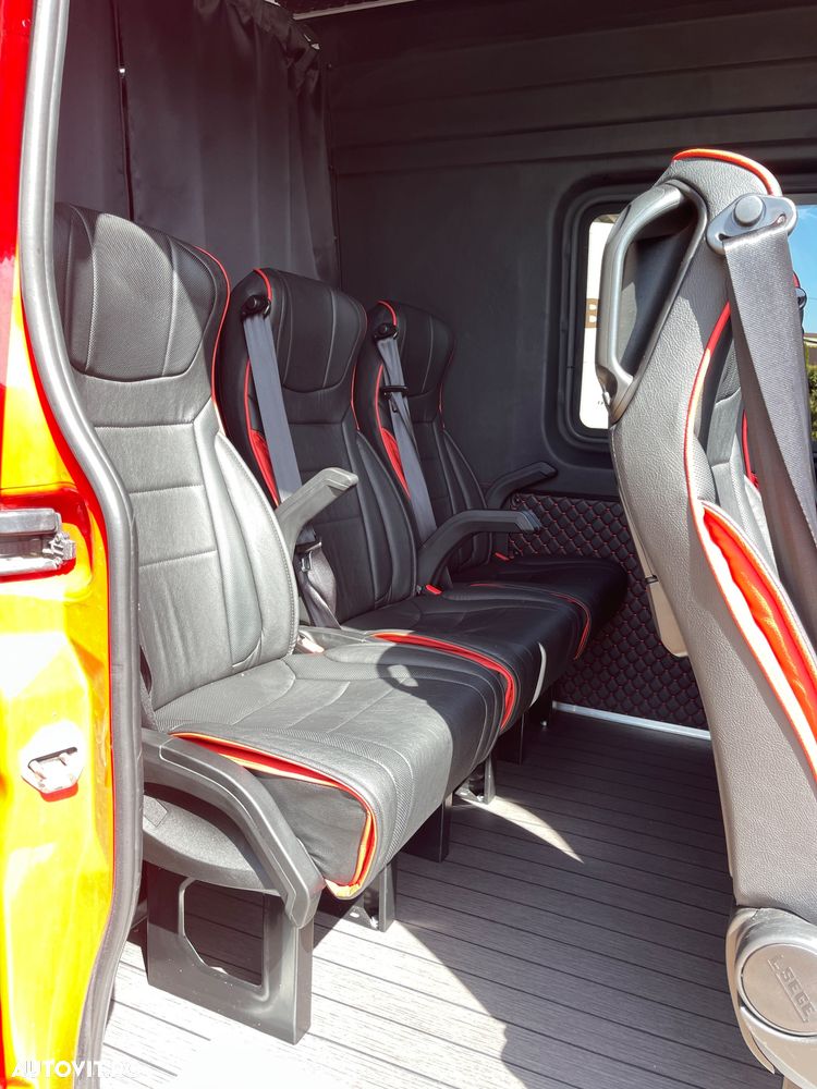 Mercedes-Benz Sprinter - 19