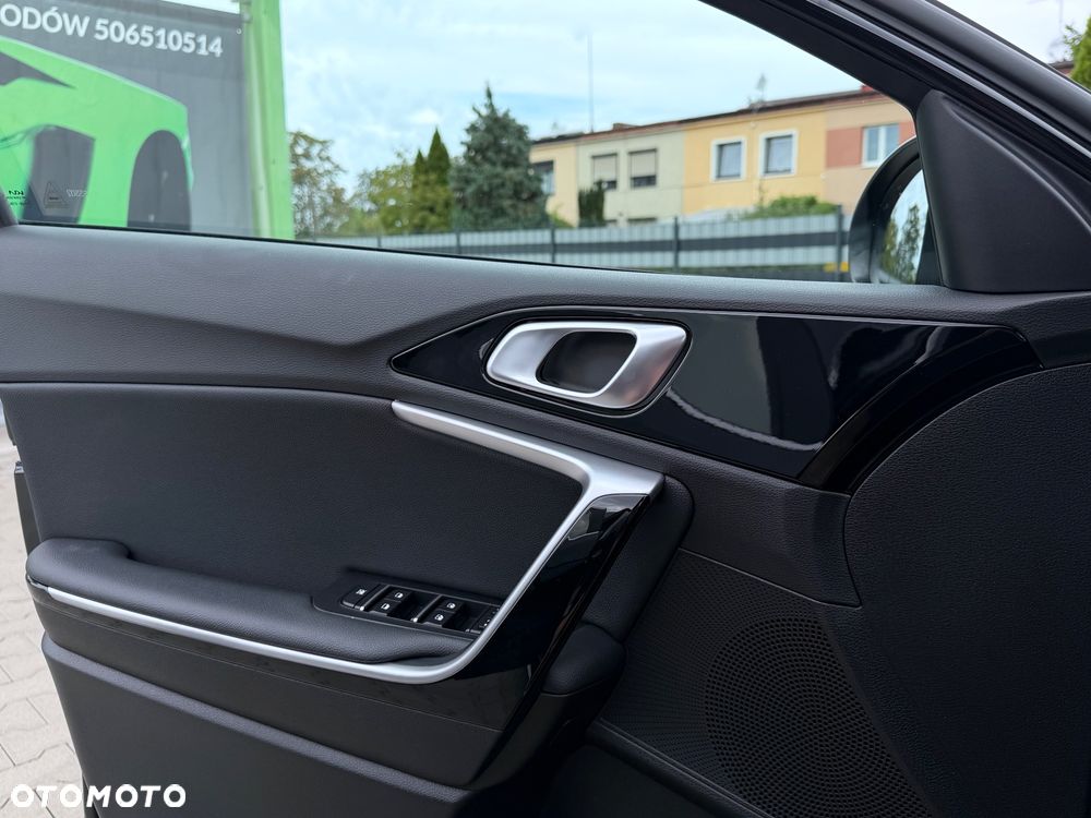 Kia ProCeed 1.5 T-GDI DCT7 OPF GT LINE - 22