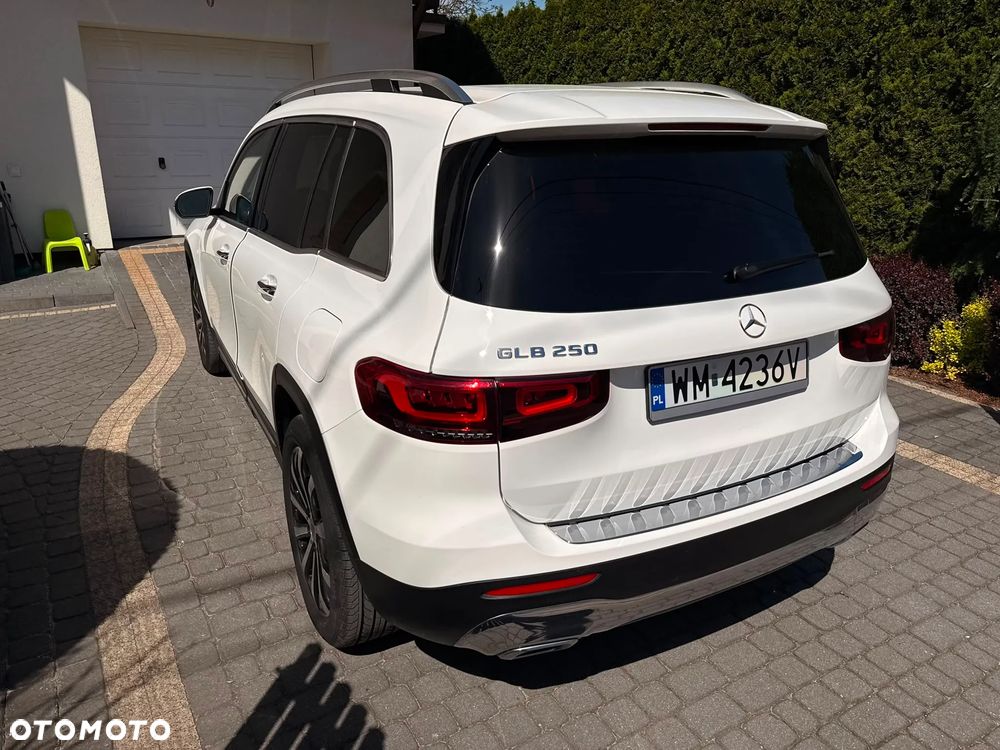 Mercedes-Benz GLB 250 8G-DCT Style - 7