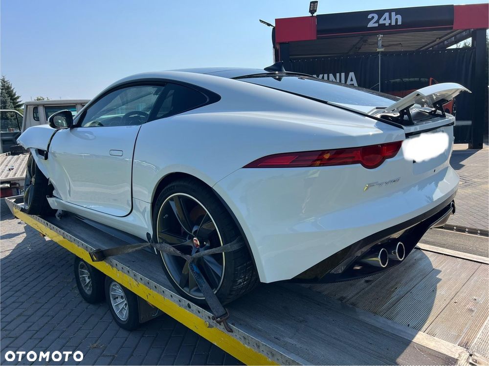 Jaguar F-Type - 5