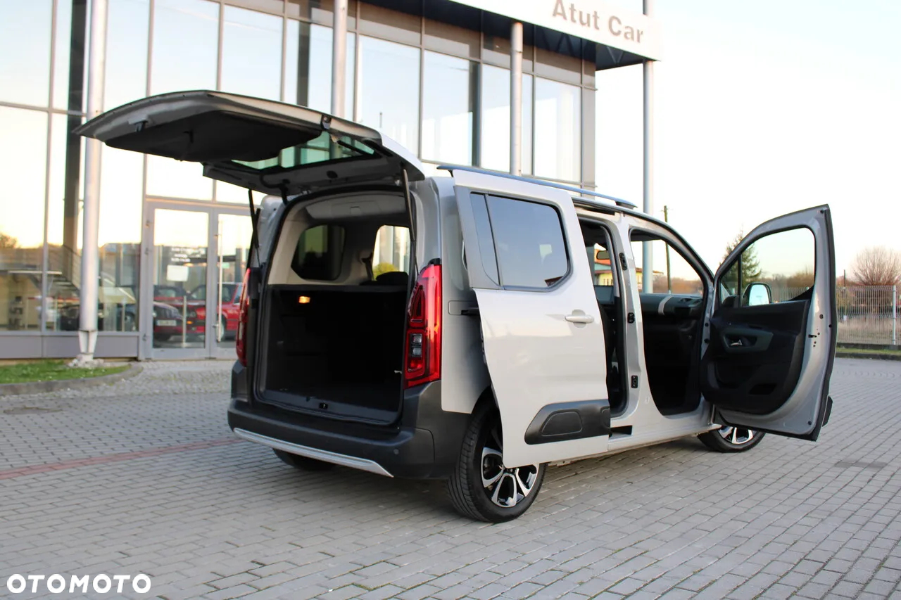 Citroën Berlingo M PureTech 130 EAT8 SHINE - 17