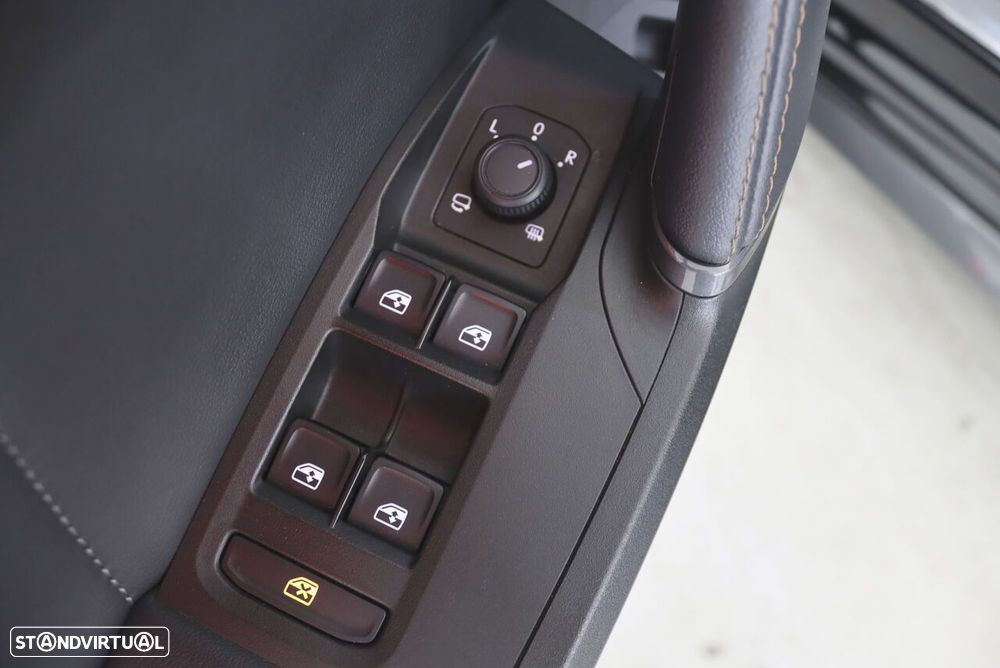 Cupra Leon ST 1.4 e-Hybrid MID DSG - 14