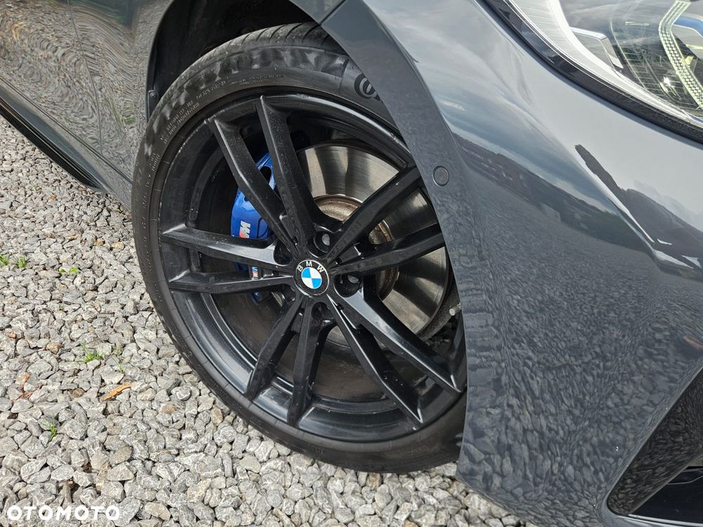BMW Seria 3 330i xDrive M Sport sport - 7