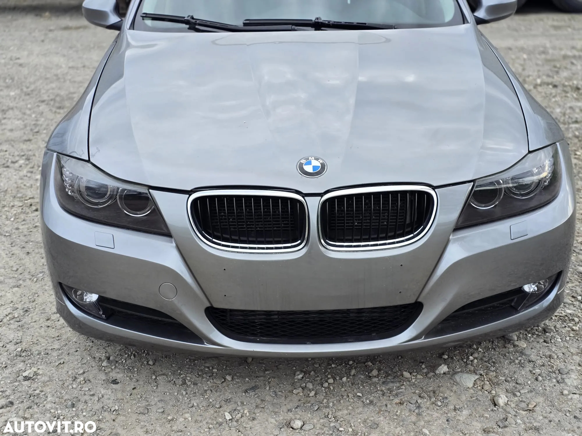 BMW Seria 3 320d xDrive DPF Touring - 11