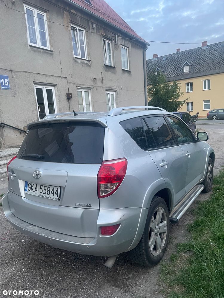 Toyota RAV4 2.2 D-4D X - 7