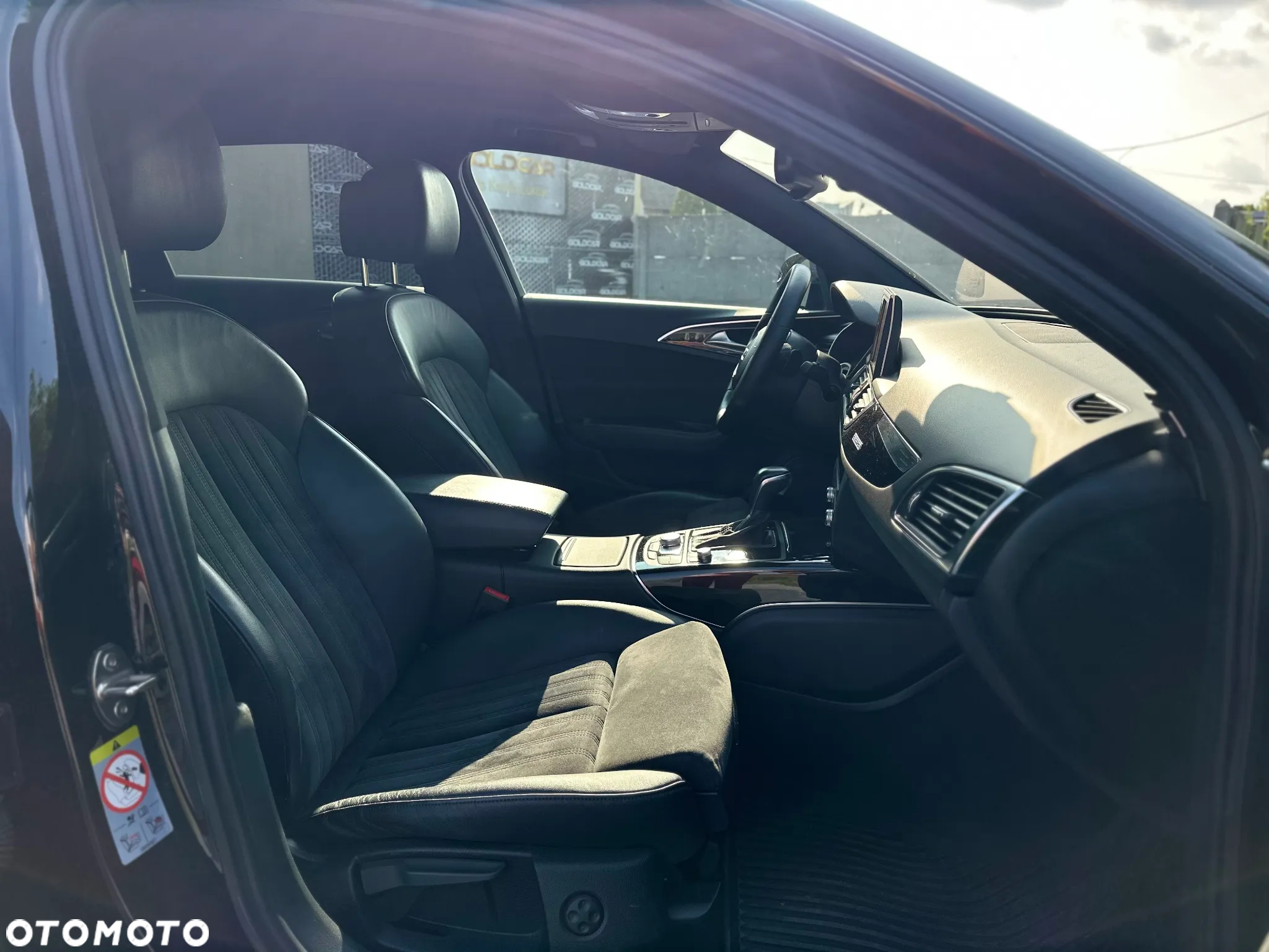 Audi A6 Avant 2.0 TDI quattro S tronic - 12
