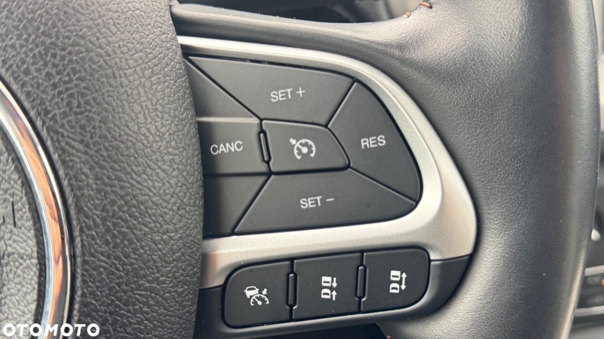Jeep Compass - 21
