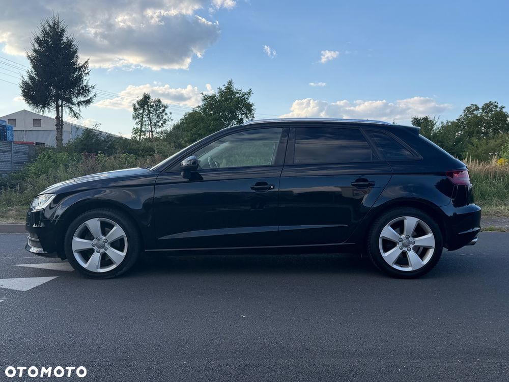 Audi A3 Sportback 1.4 TFSI Ambiente - 9