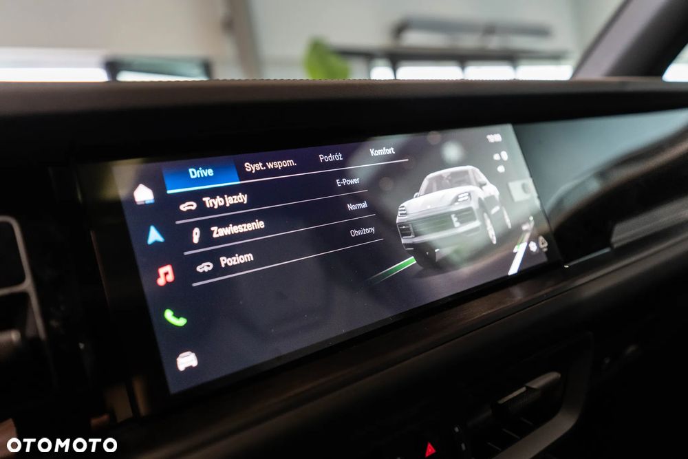 Porsche Cayenne E-Hybrid PHEV Black Edition - 29