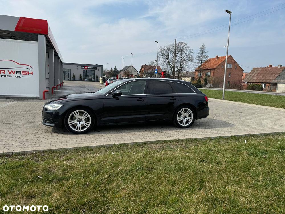 Audi A6 Avant - 1
