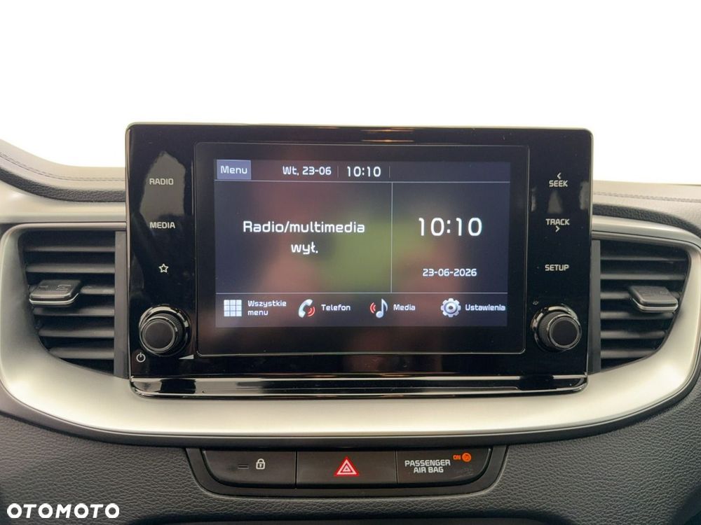 Kia Ceed - 19