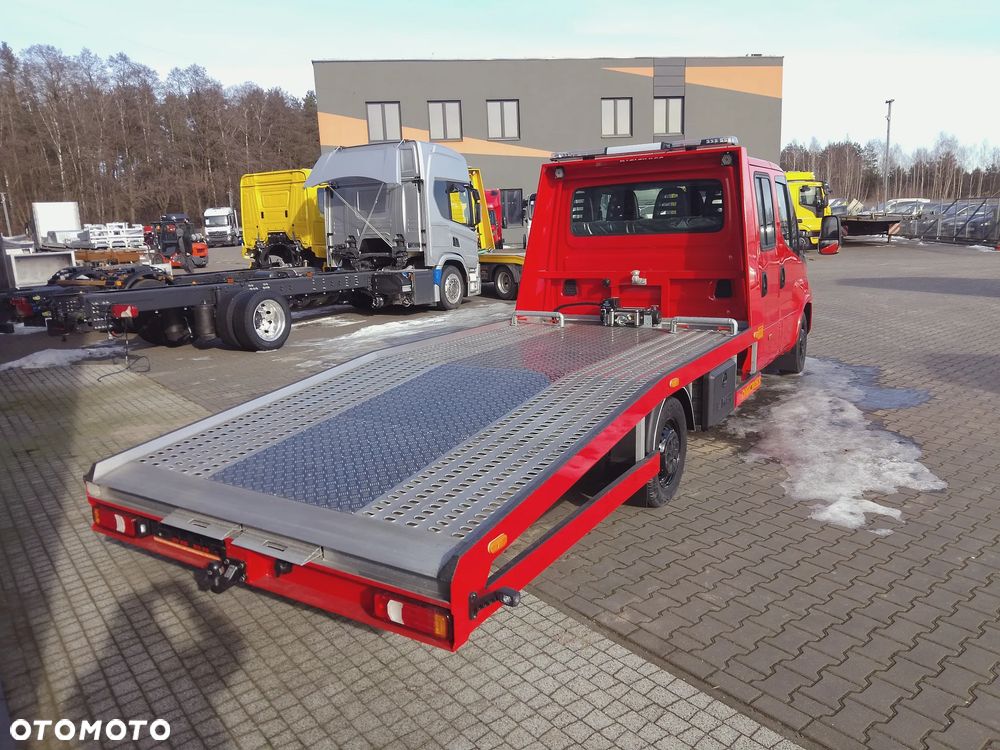 Iveco 35S16D DiGiCROSS - 5