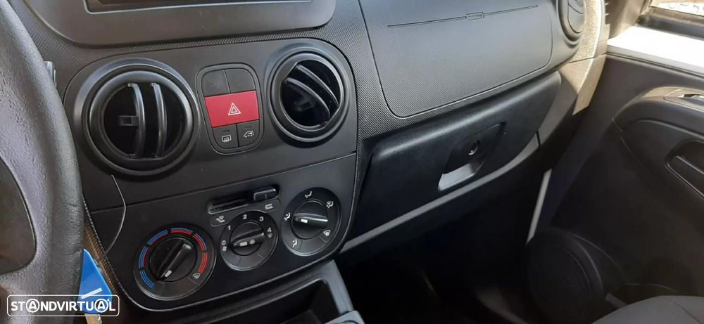 Fiat Fiorino 1.3 MJET SX - 32