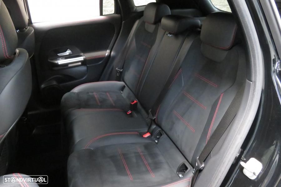 Mercedes-Benz GLA 180 d AMG Line - 9