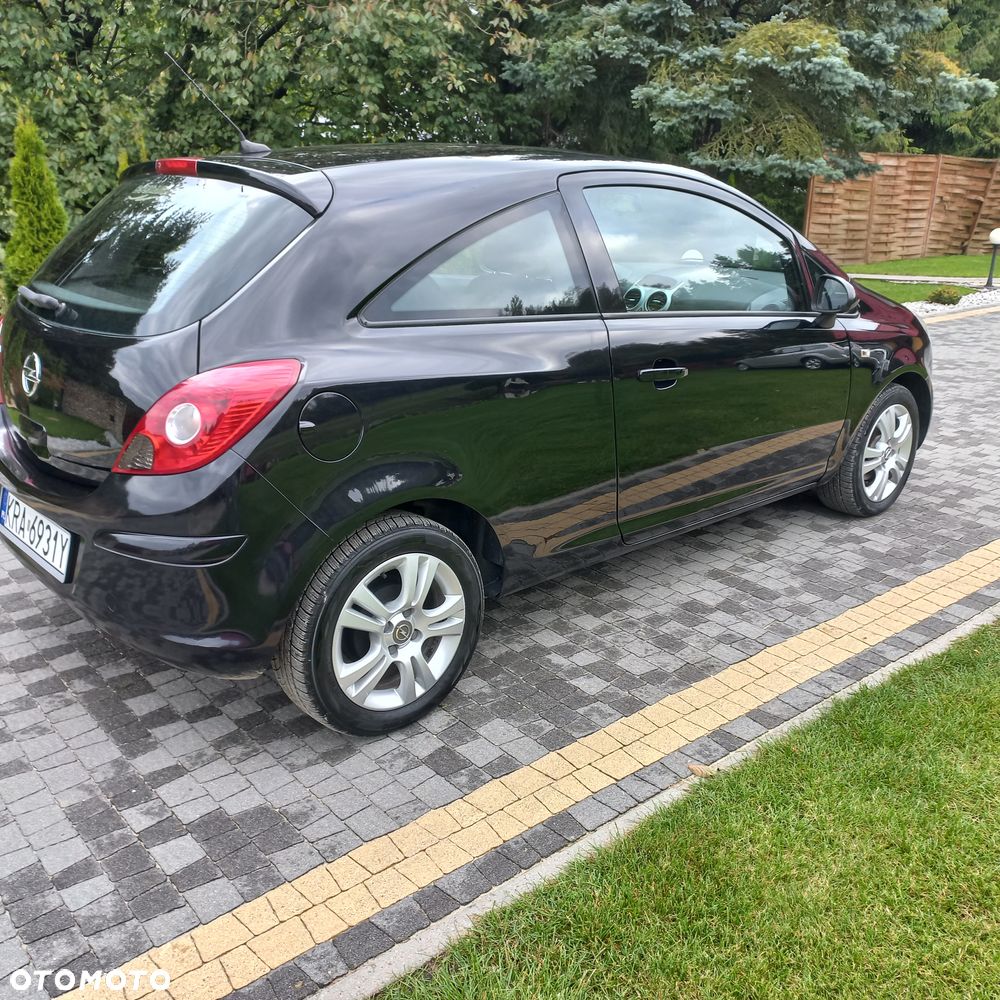 Opel Corsa - 19