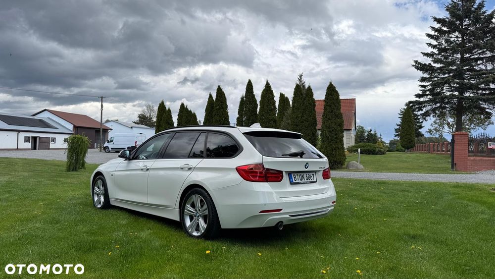 BMW Seria 3 318d - 14