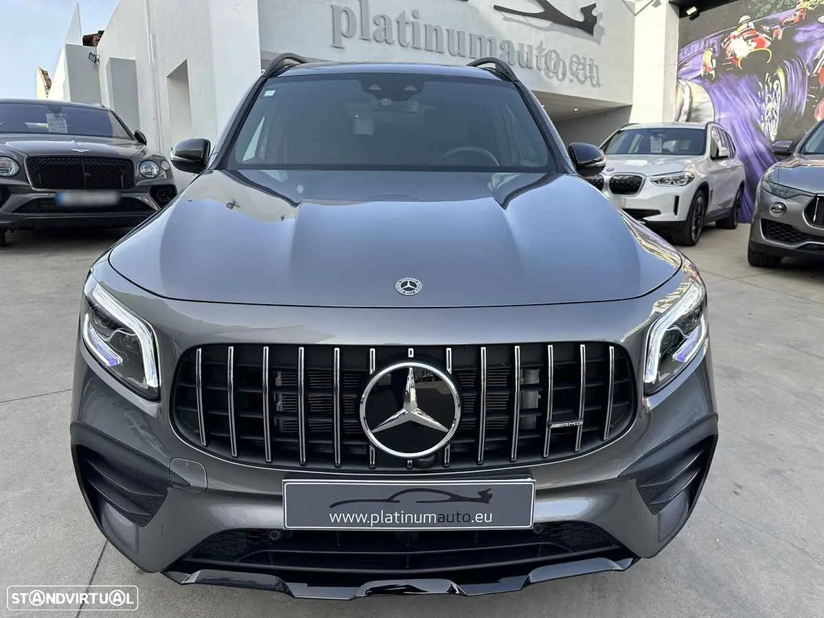 Mercedes-Benz GLB 35 AMG 4Matic - 8