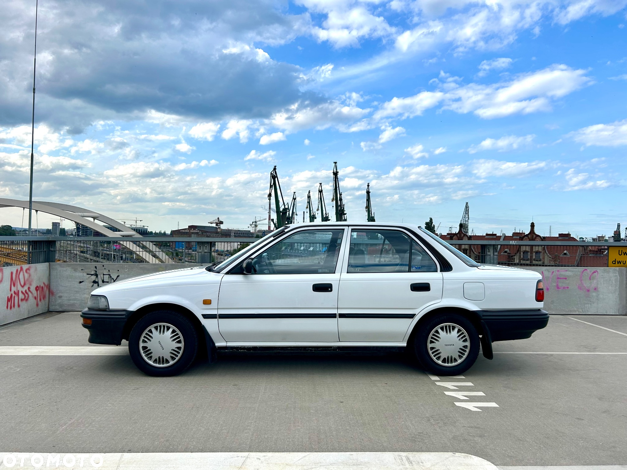 Toyota Corolla 1.3 XL - 6