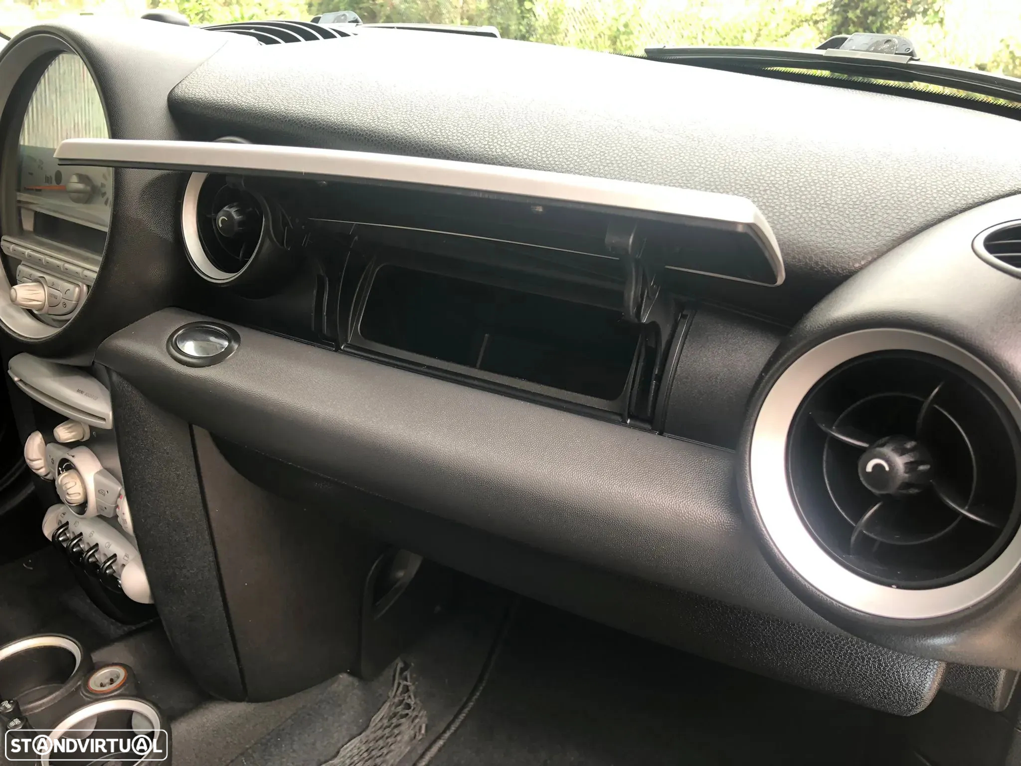 MINI 3 Portas Cooper D - 37