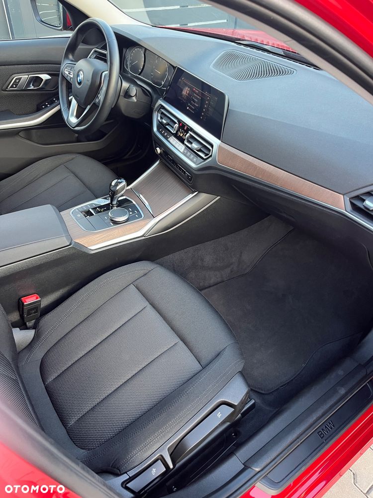 BMW Seria 3 - 14