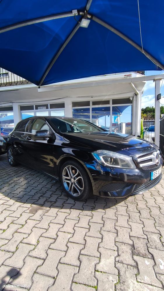 Mercedes-Benz A 200 d Activity Edition - 3