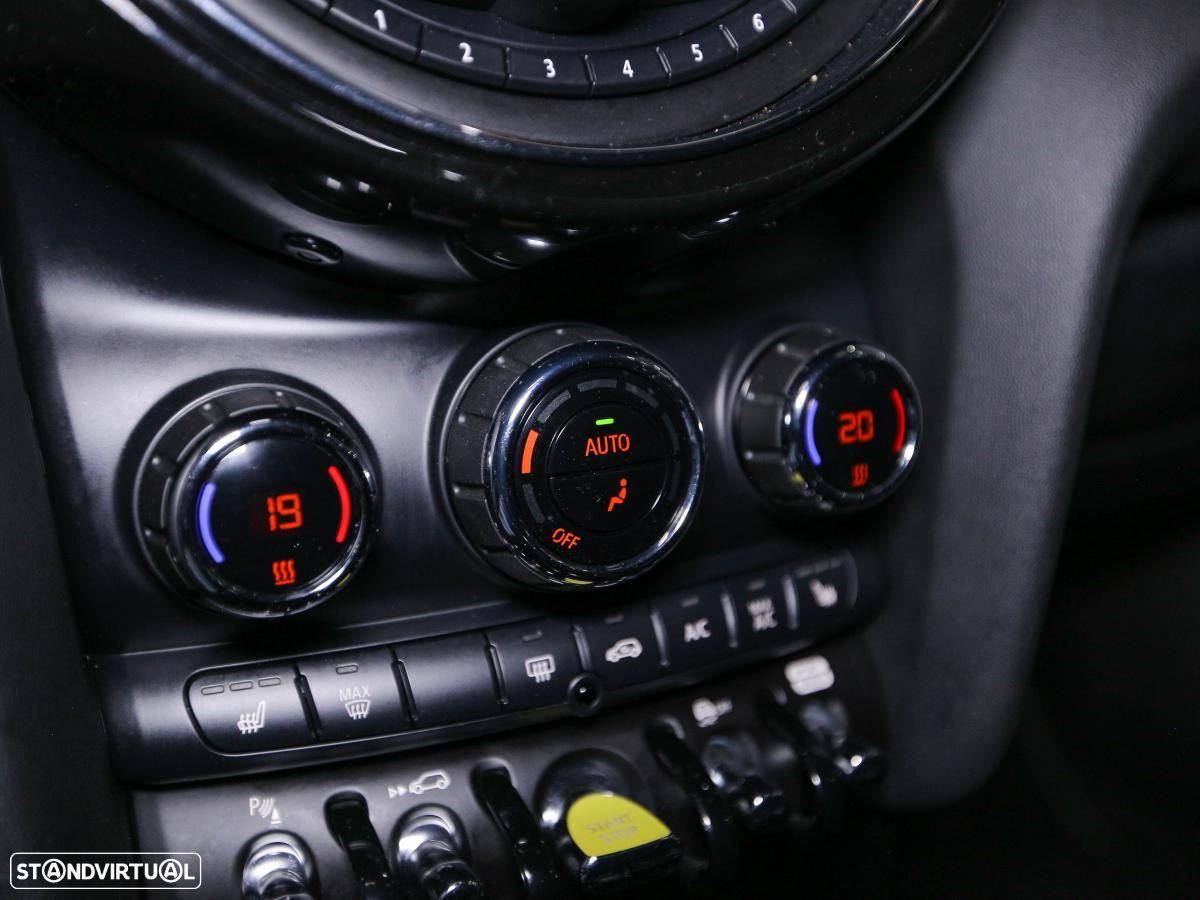 MINI 3 Portas Cooper SE - 21