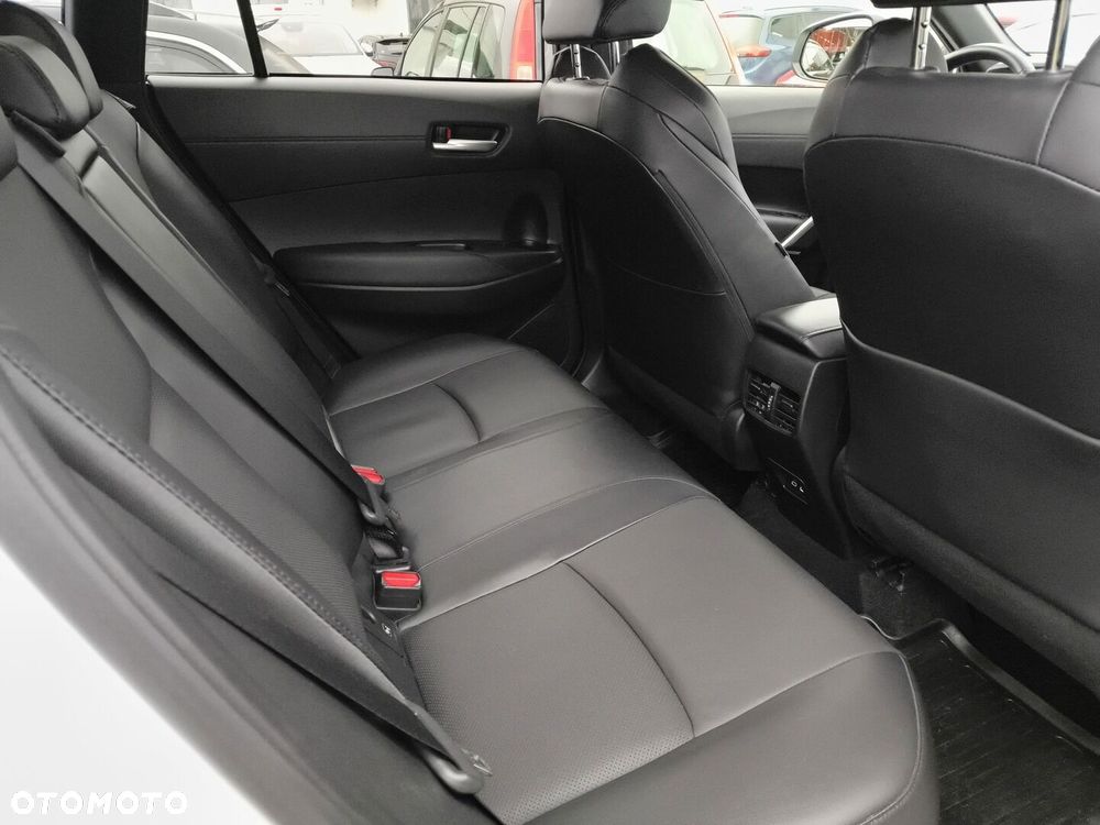 Toyota Corolla Cross 2.0 Hybrid Executive - 11