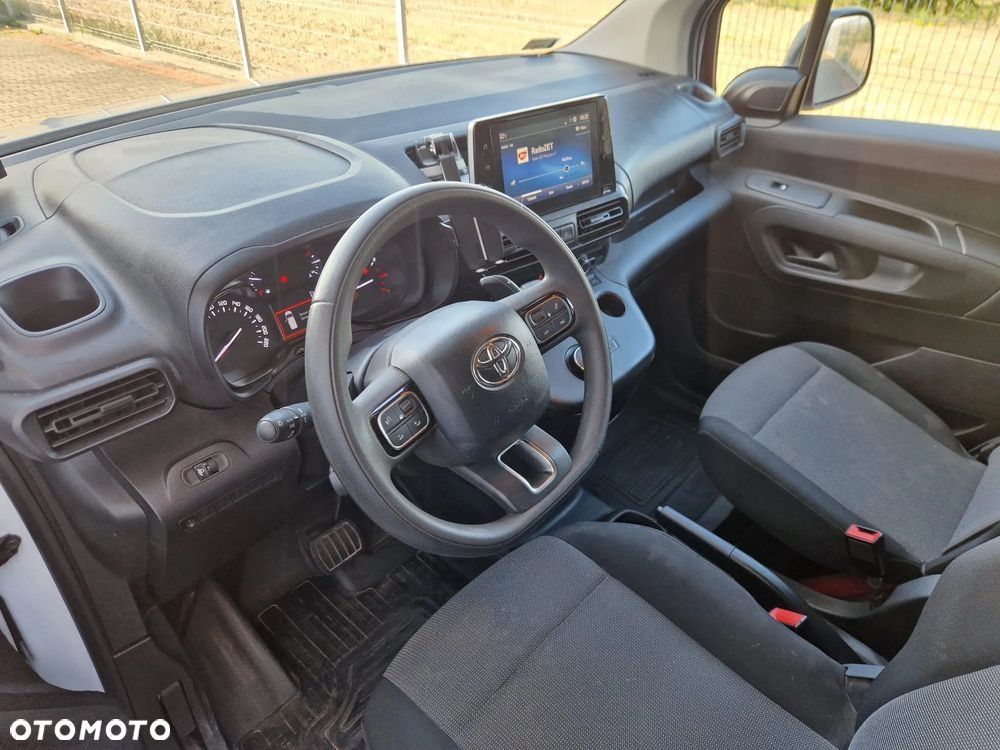 Toyota Proace City 1.2 D-4T Long 2,3t Active (bryg.) - 20
