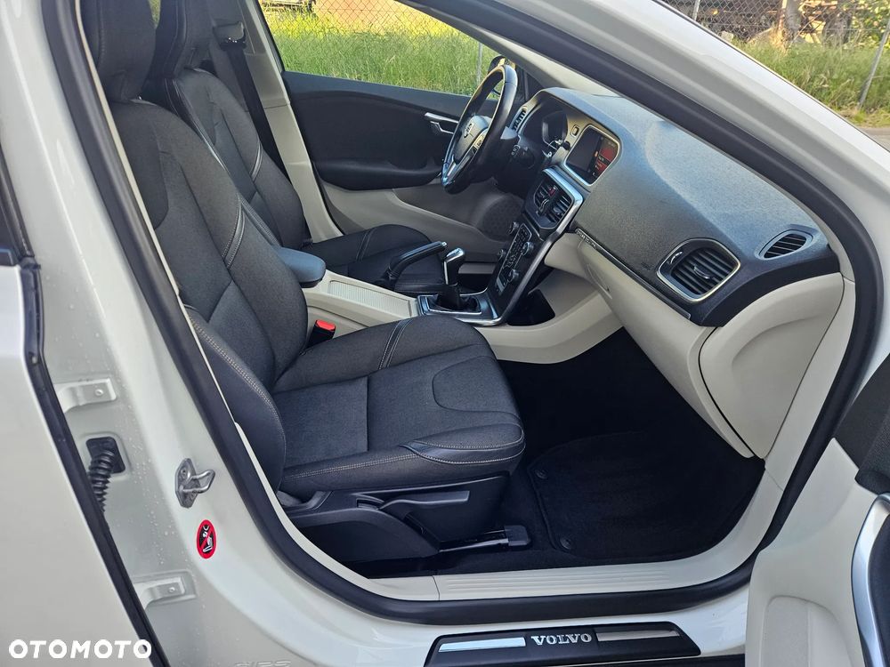 Volvo V40 Cross Country D2 - 7