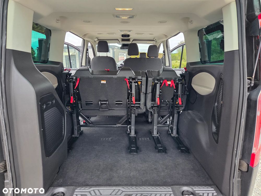 Ford Tourneo Custom 2.0 TDCi L1 Titanium - 25