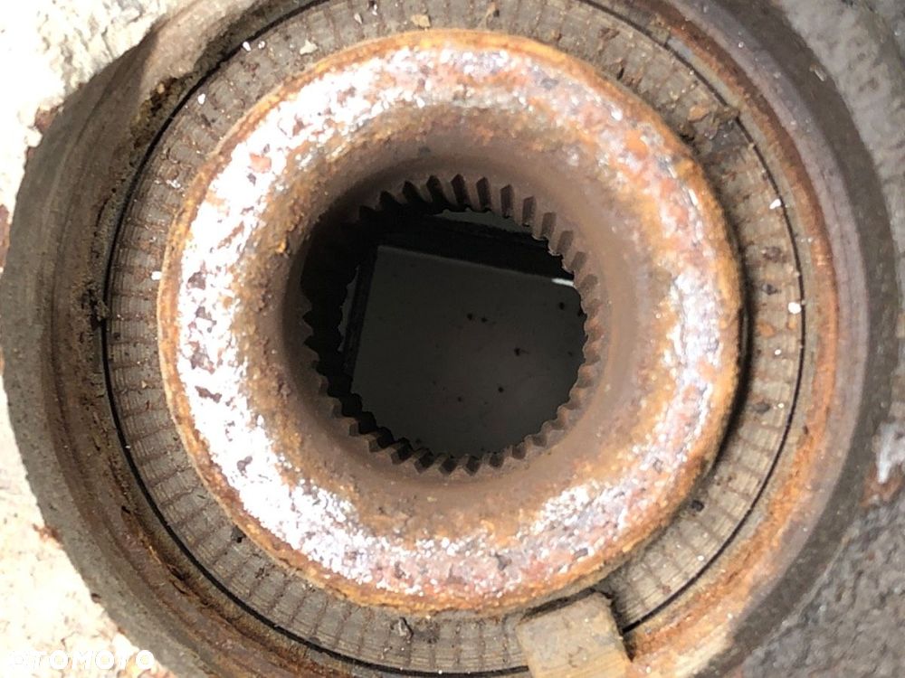 ZWROTNICA PRAWY PRZÓD  SKODA FABIA II (542) 2006 - 2014 1.4 TDI 59 kW [80 KM] olej napędowy 2007 - - 3