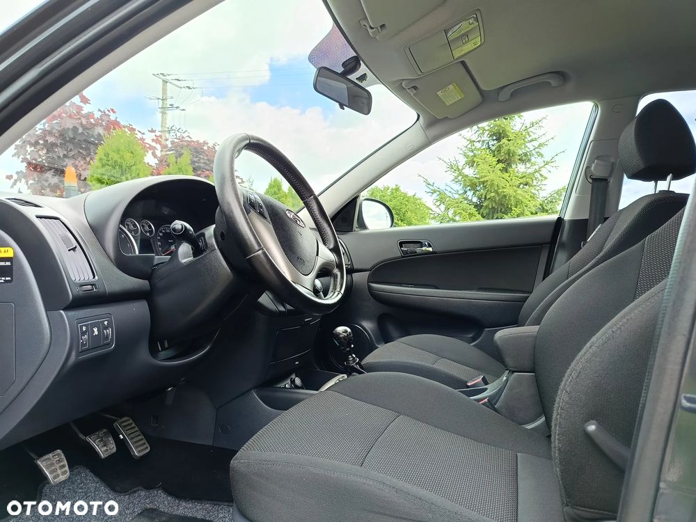 Hyundai i30 - 16