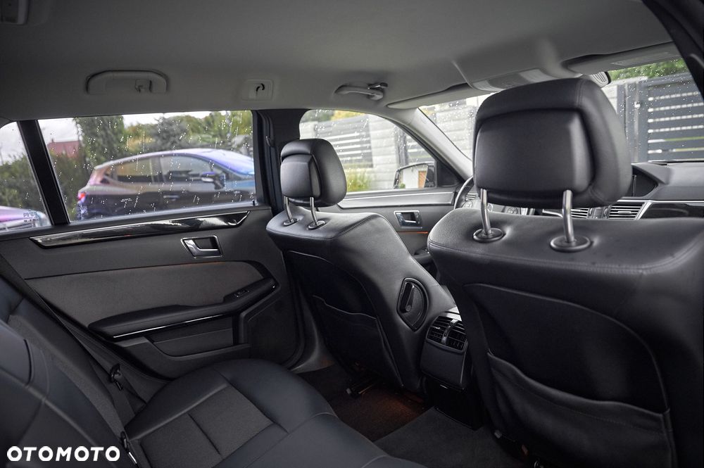 Mercedes-Benz Klasa E - 29