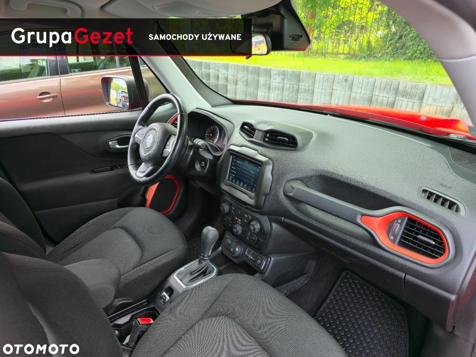 Jeep Renegade 1.3 GSE T4 Turbo Upland 4x4 S&S - 26
