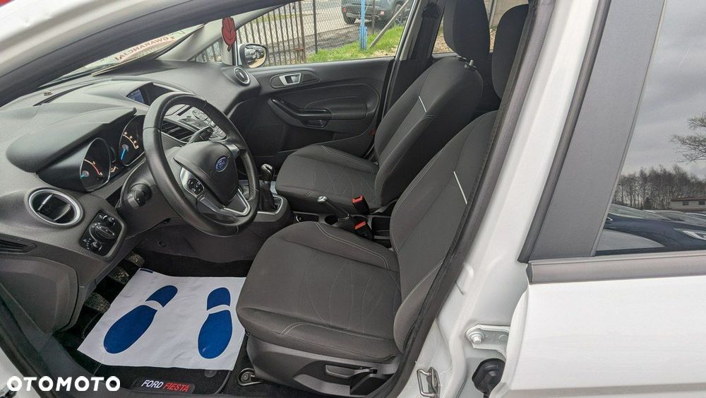 Ford Fiesta - 13