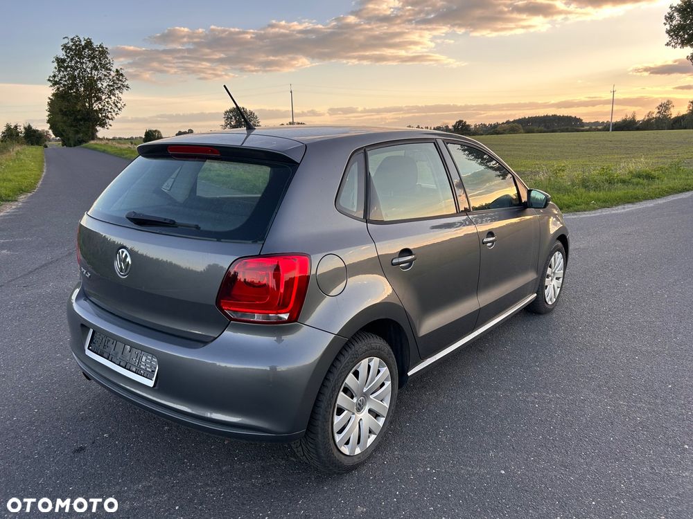 Volkswagen Polo 1.4 16V Trendline - 6