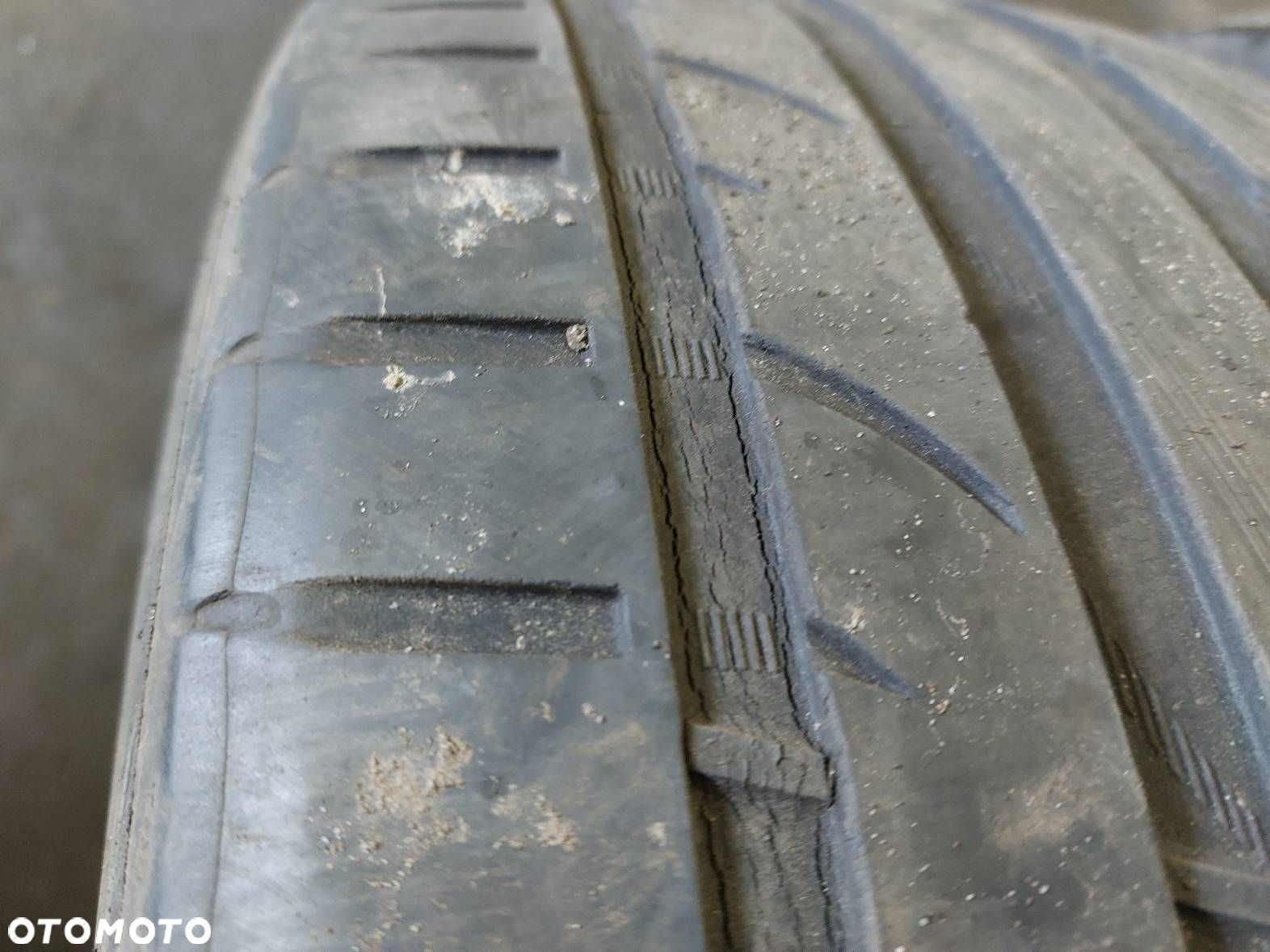 OPONY LETNIE 2 SZT 235/35R19 2018R KORMORAN UHP - 10