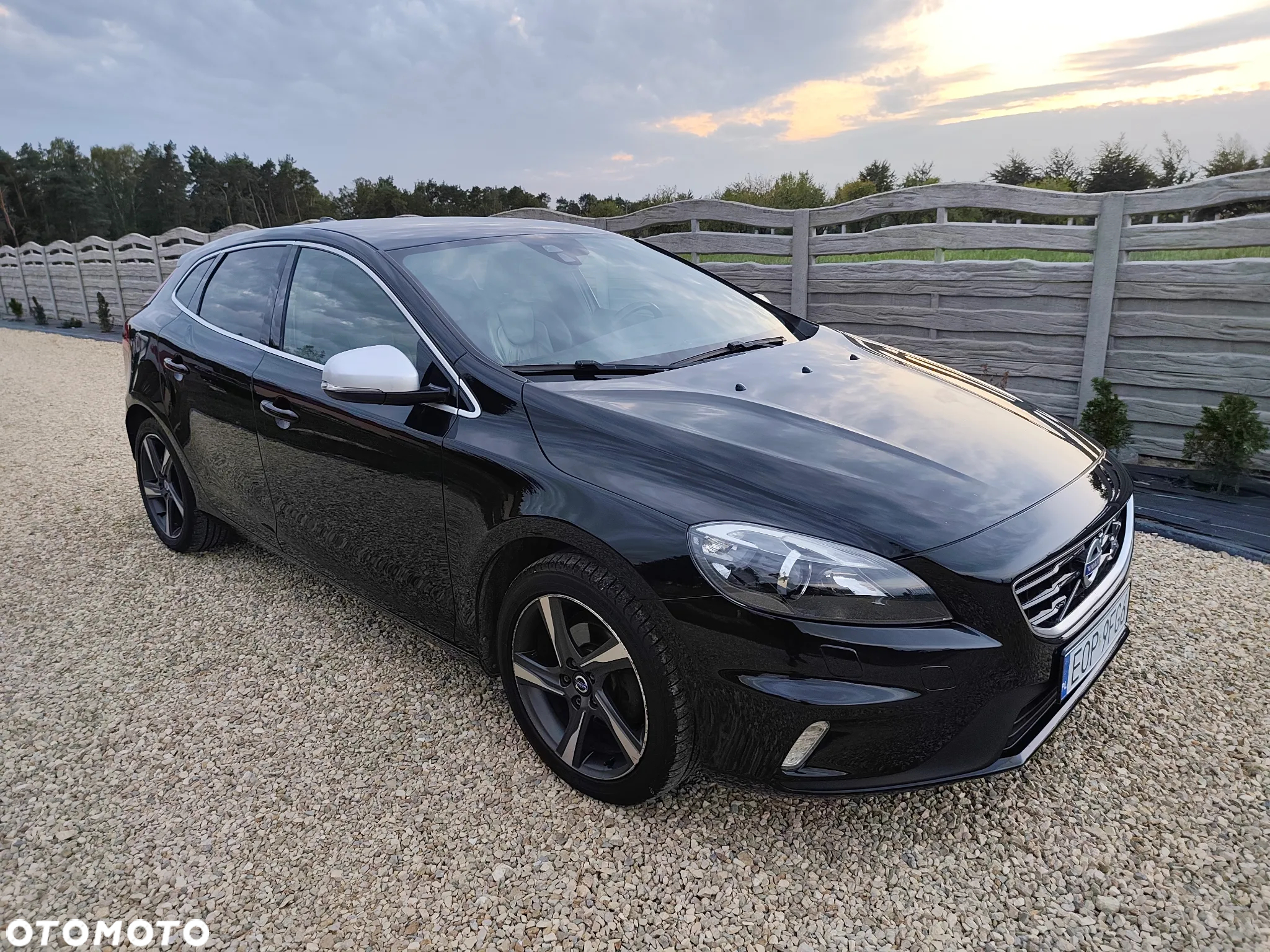 Volvo V40 D2 R-Design Summum - 6